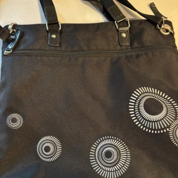 Tray 6 Large Tote/Overnight/Carryon Bag Black w/Geometric Print 16"x 16" x 5" - Picture 3 of 7